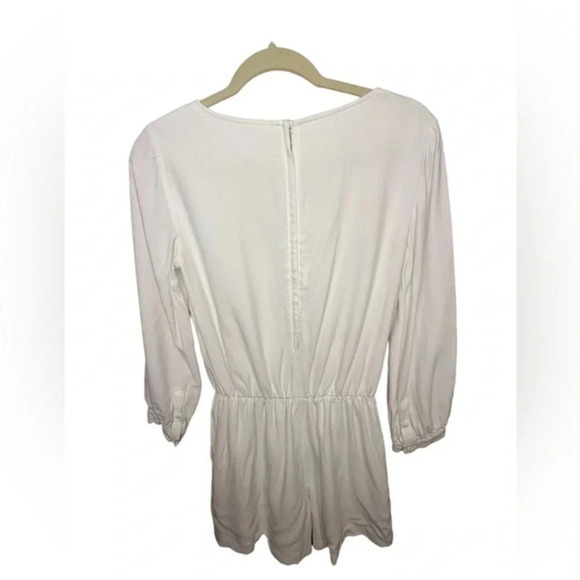 Club Monaco White Contemporary Short‎ Romper 3/4 Sleeve Size 0 - Picture 4 of 14